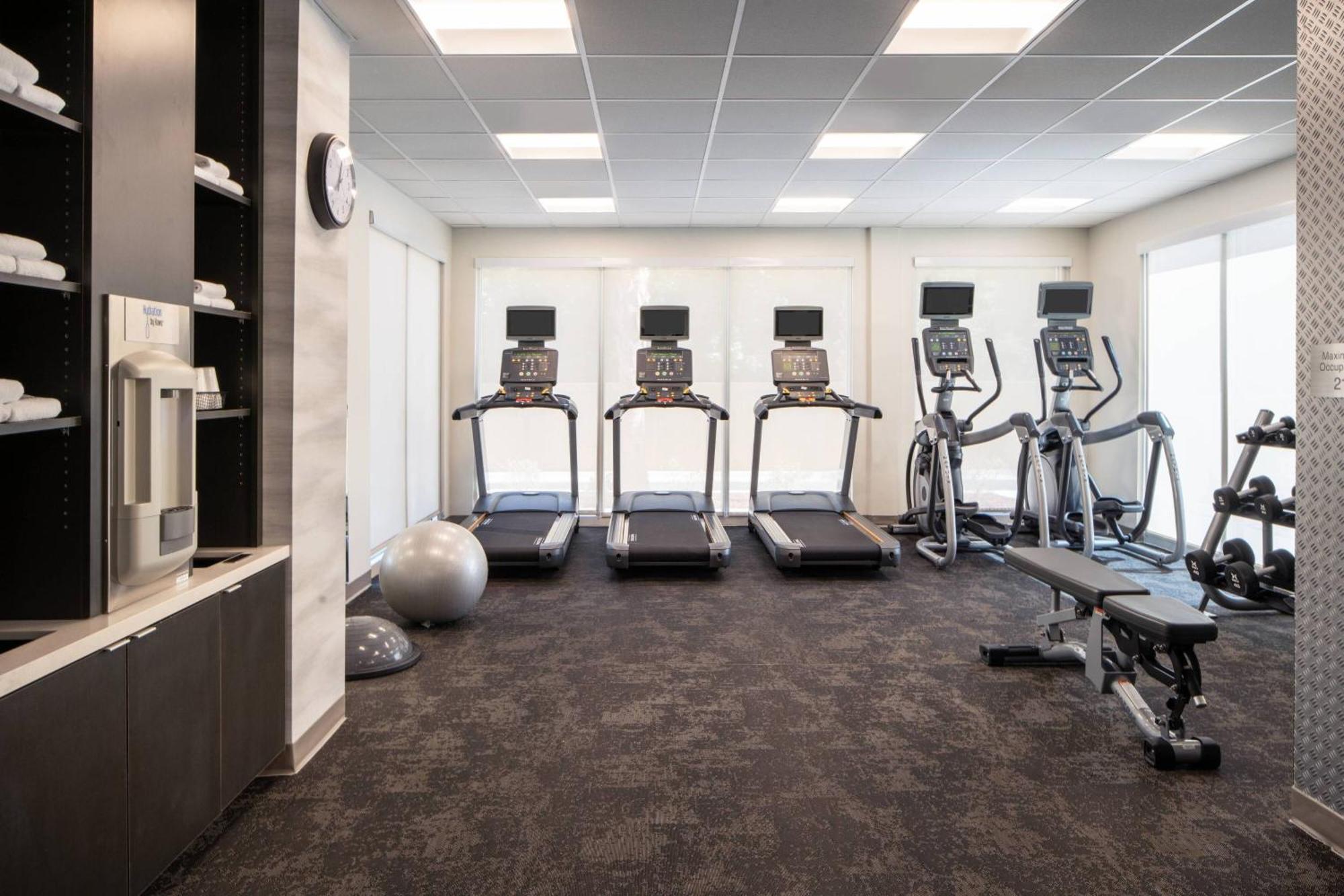 Fairfield By Marriott Inn & Suites Pensacola Pine Forest מראה חיצוני תמונה